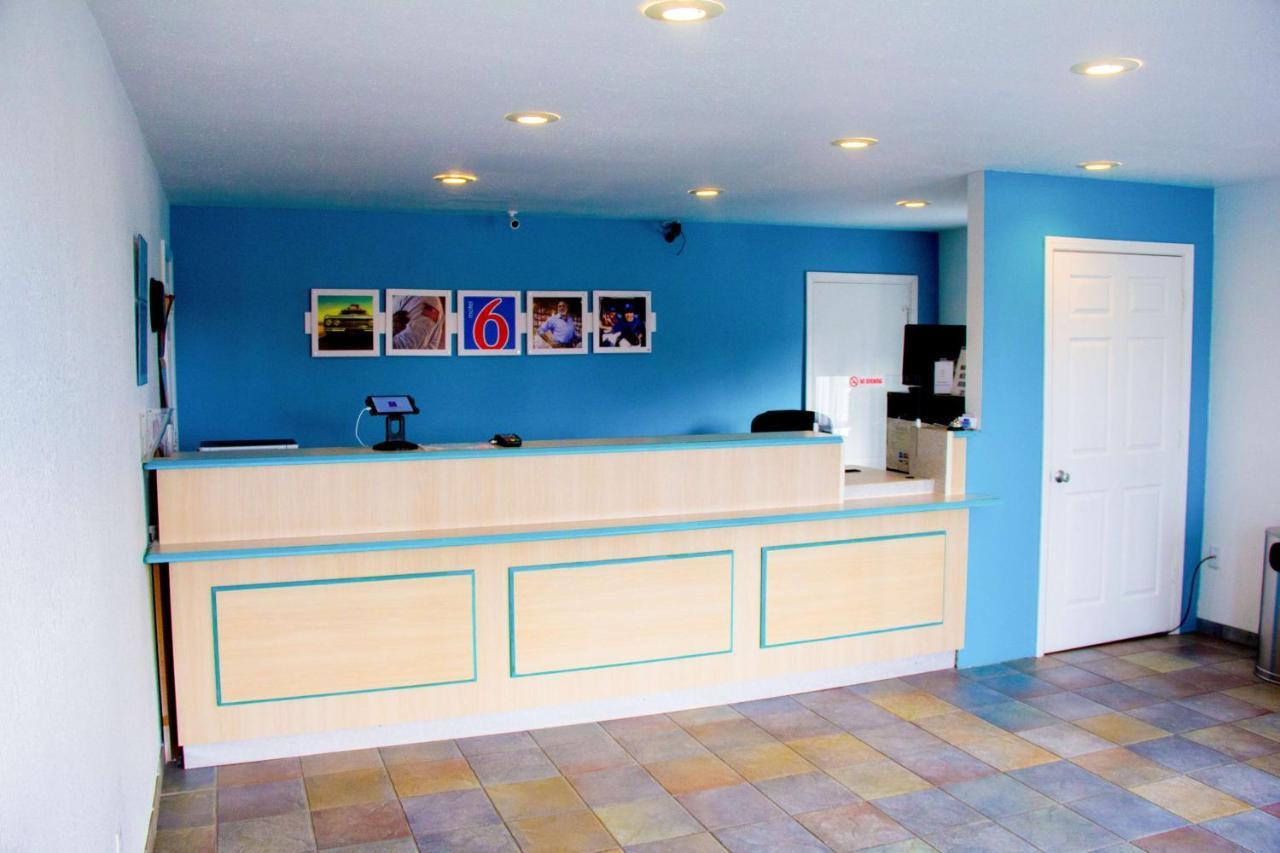 Country Yard Inn And Suites Sikeston Zewnętrze zdjęcie